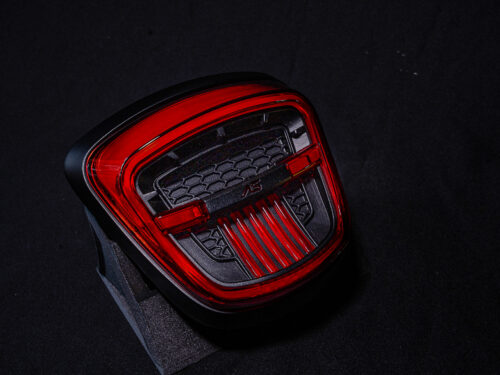 AS-R1 LED taillight for Vespa Sprint and Primavera with 4-mode brake light patterns